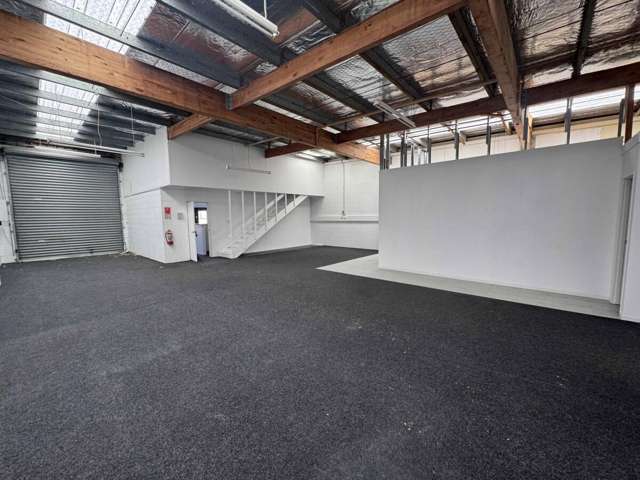 B4/50 Keeling Road Henderson_4