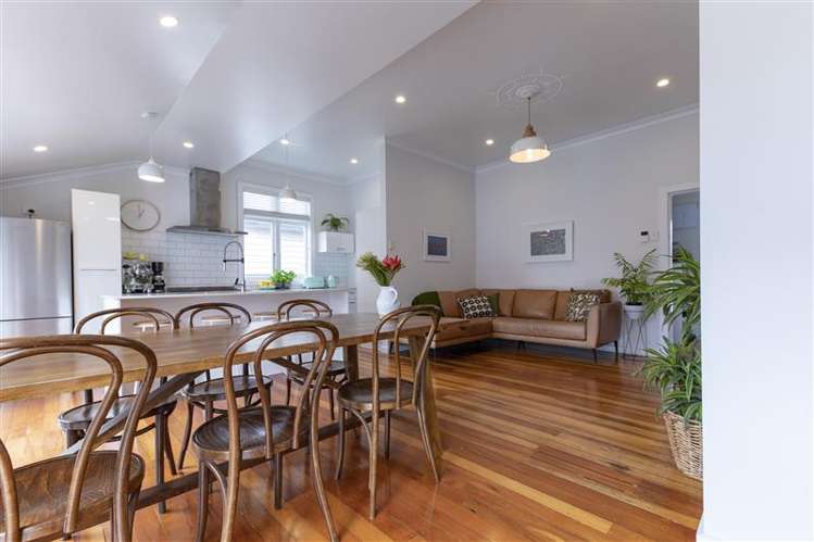 662 Mount Albert Road Royal Oak_8