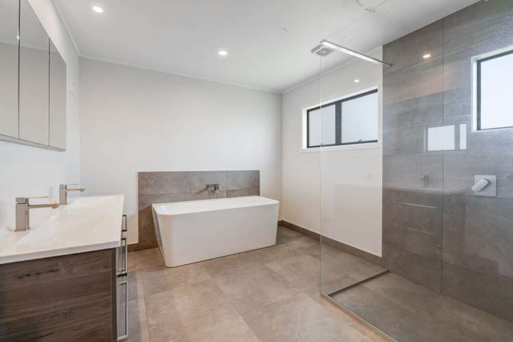 29 Parakai Avenue Parakai_18