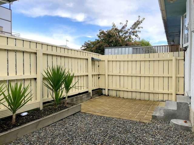 3/11 Cornwall Place Stoke_1