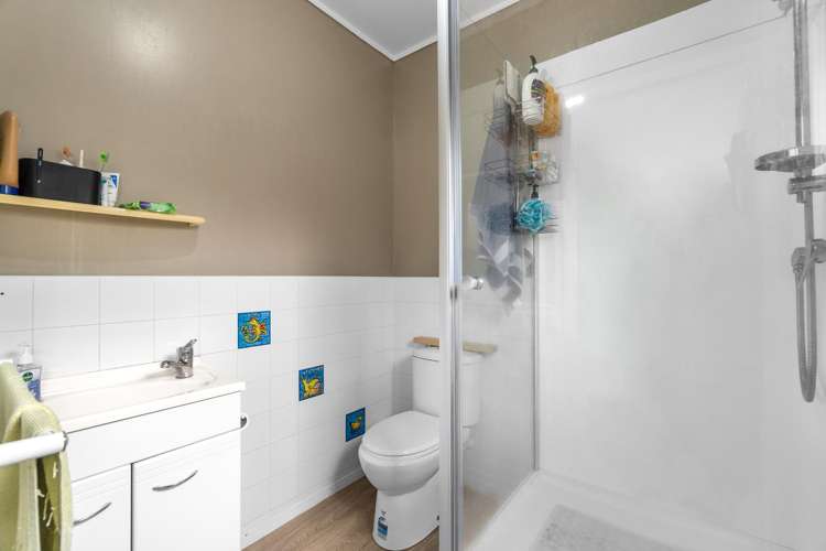 3 Highland Drive Pukete_7