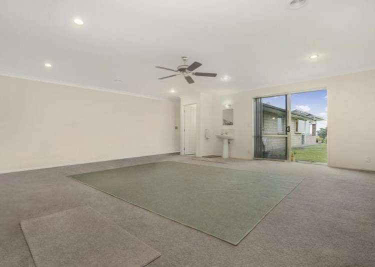 167 Polo Prince Drive Alfriston_19