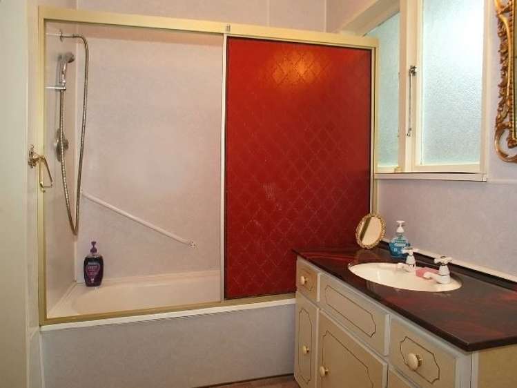 21 Olivia Crescent Tawa_13