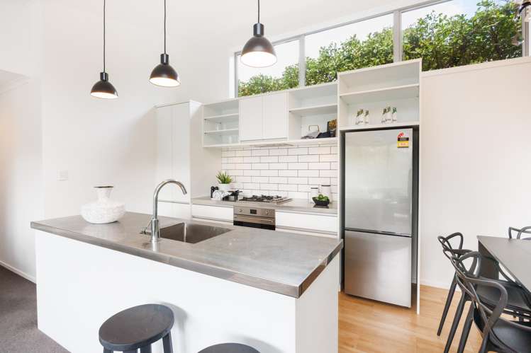 16a Springdale Grove Fitzherbert_7