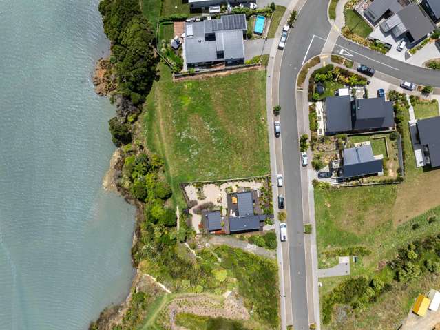 41 Omahina Street Raglan_3