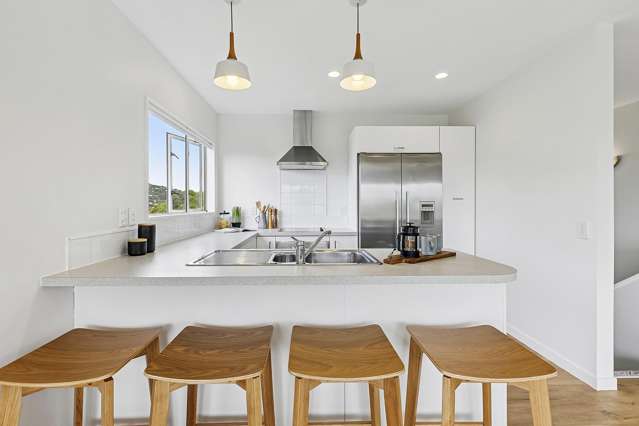 35 Chartwell Drive Crofton Downs_2