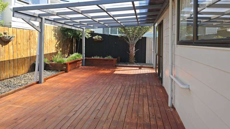 216 Solar Road Glen Eden_20