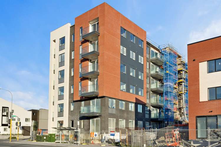 15 Glidepath Road Hobsonville_19