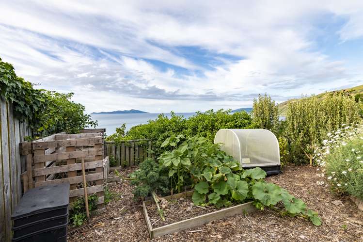1 Haunui Way Pukerua Bay_32