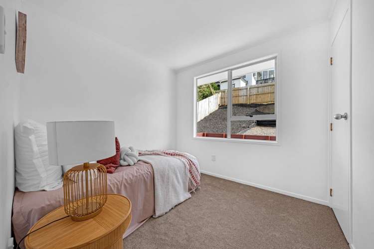 6 Celeste Place Totara Vale_19