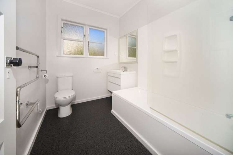 14 Kurahaupo Street Orakei_10