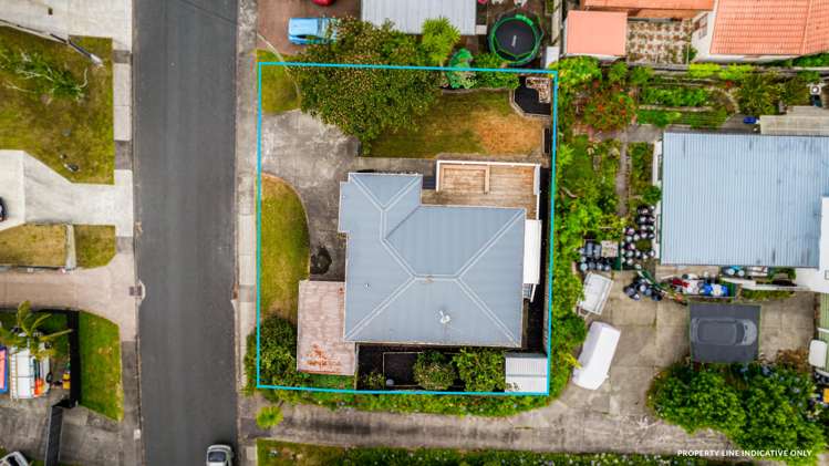 6 Crompton Road Massey_14