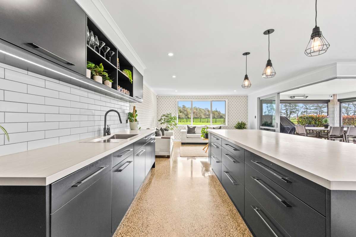 218 Pyle Road East_3