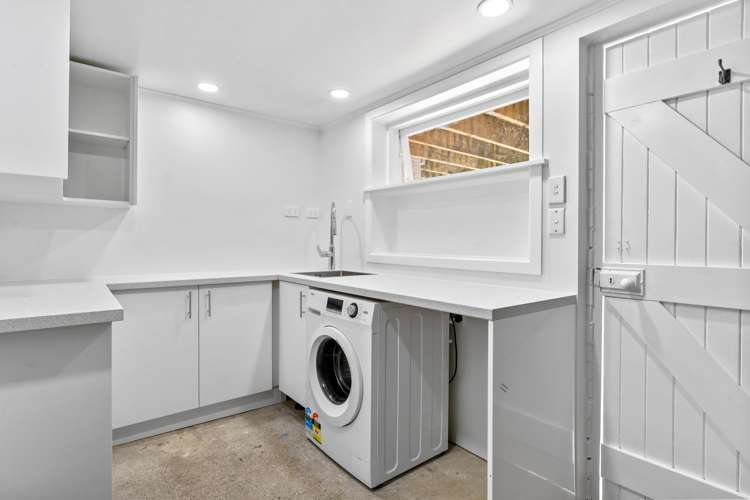 66 Roseberry Avenue Birkenhead_11