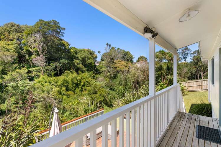 85c Fairclough Road Beach Haven_8