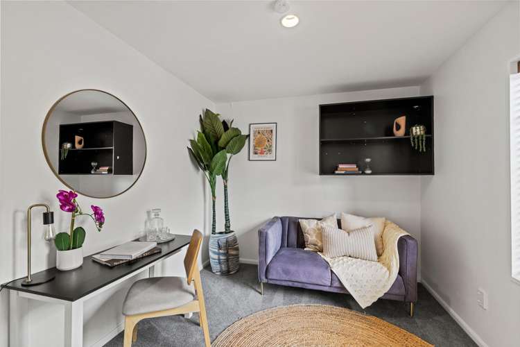 61 Travis Country Drive Burwood_13