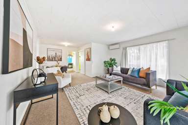 2/36 Blacklock Avenue_4