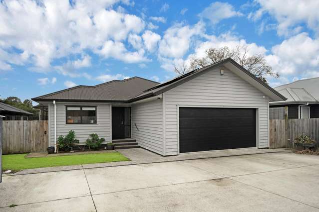 Low Maintenance, Modern living