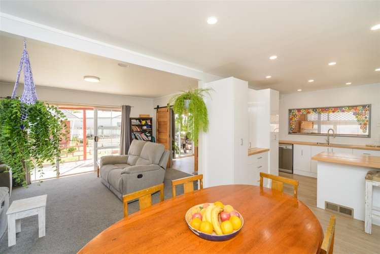 128 High Street Bulls_13