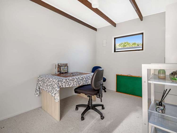 40 Dorset Road Carterton_21