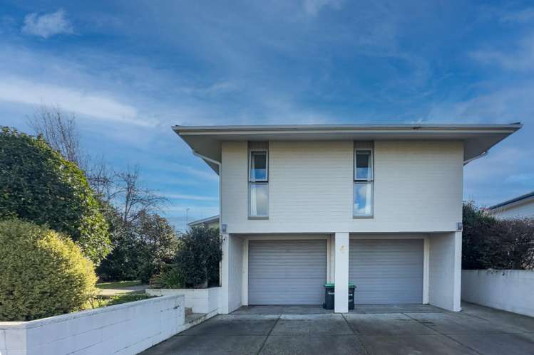 4 Hawkswood Place_0