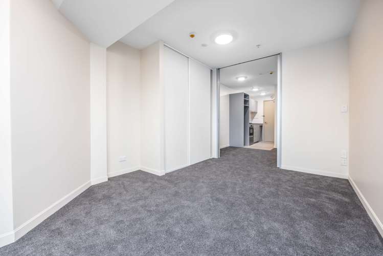 1014/135 Hobson Street Auckland Central_6