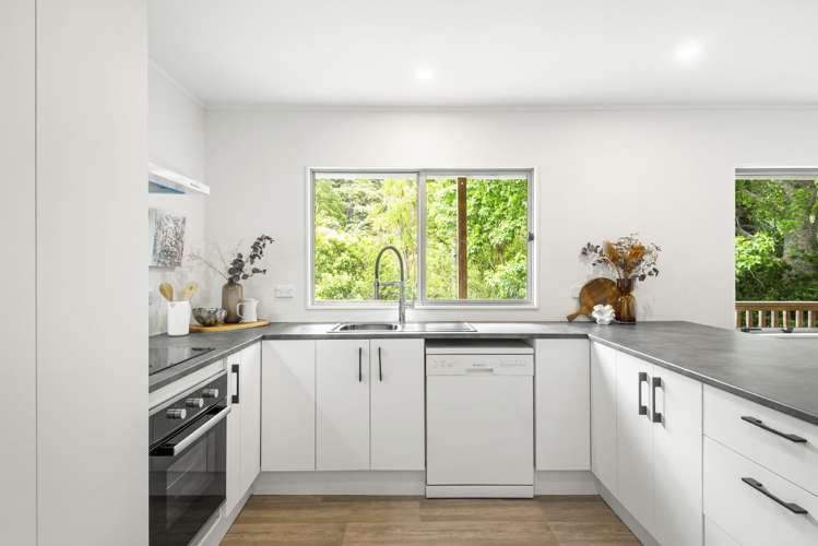 2/128 Lynn Road Bayview_17