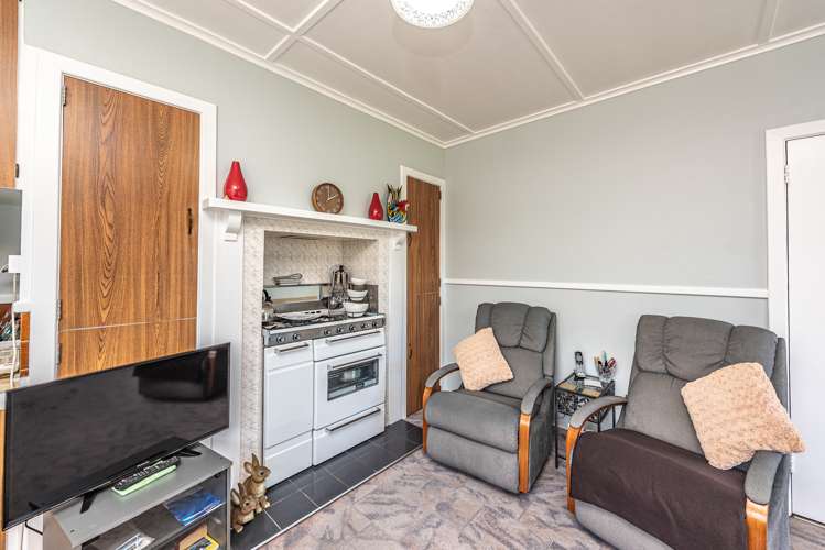 7 Caffray Avenue Aramoho_12