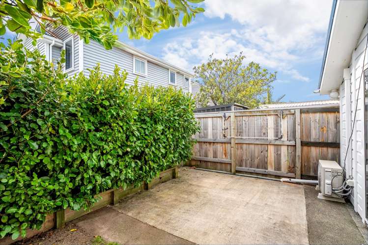 35 Strathavon Road Miramar_21