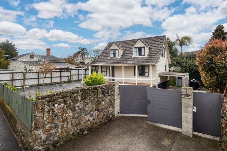 40b Saint Lukes Road Mount Albert_1