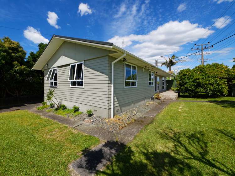 145 Tirimoana Road Te Atatu South_10