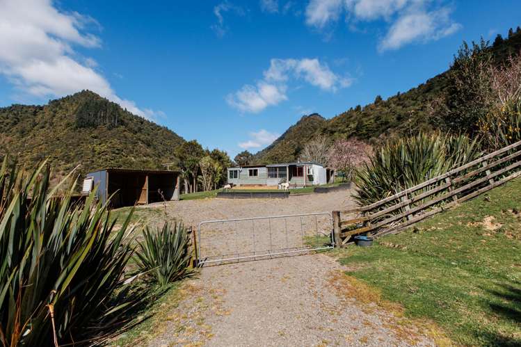 1344 Otara Road Toatoa_7