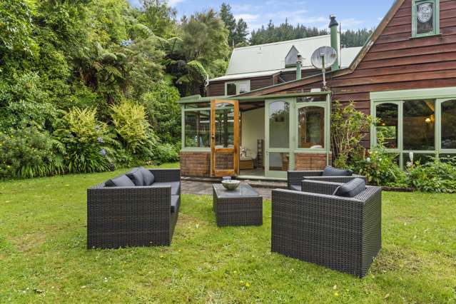 312 Moores Valley Road Wainuiomata_4