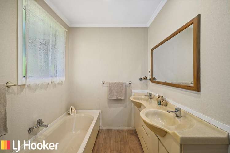 48 Tumene Drive Owhata_11