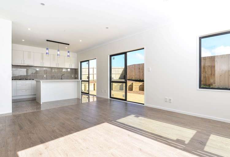 14 Waitahu Rise Pukekohe_3