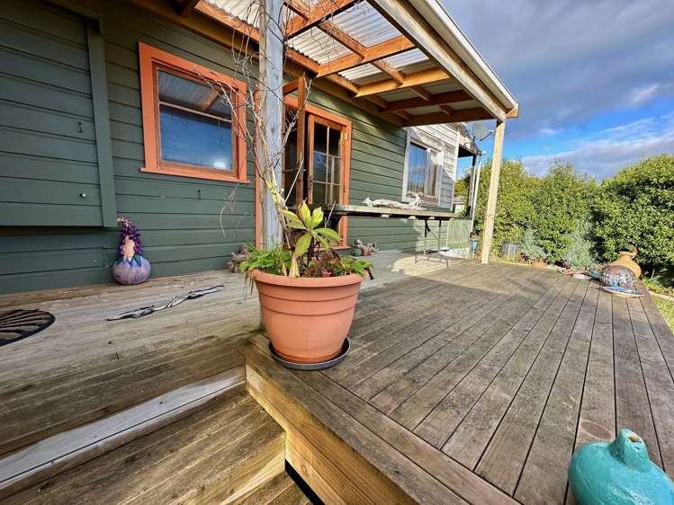 5 Park Lane Owaka_28