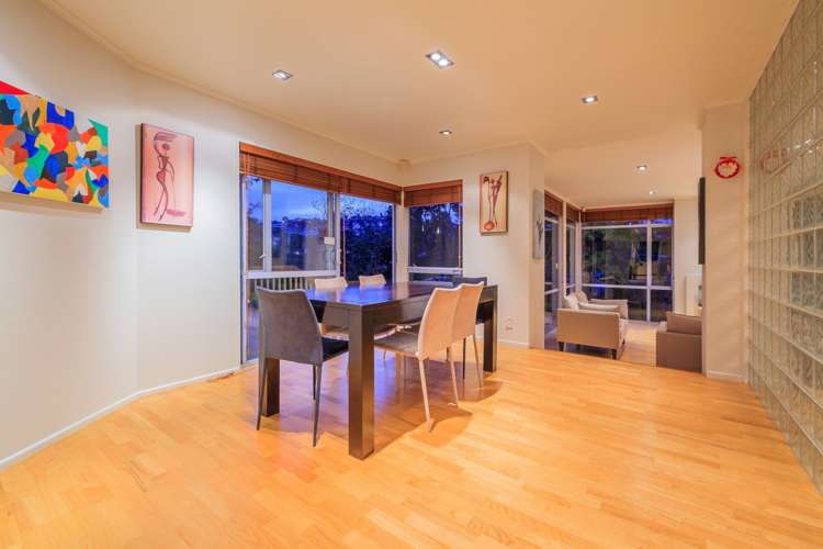 76 Saddleback Rise Murrays Bay_11