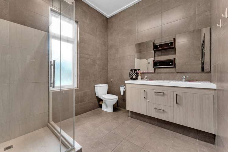 187 Green Lane West Greenlane_22