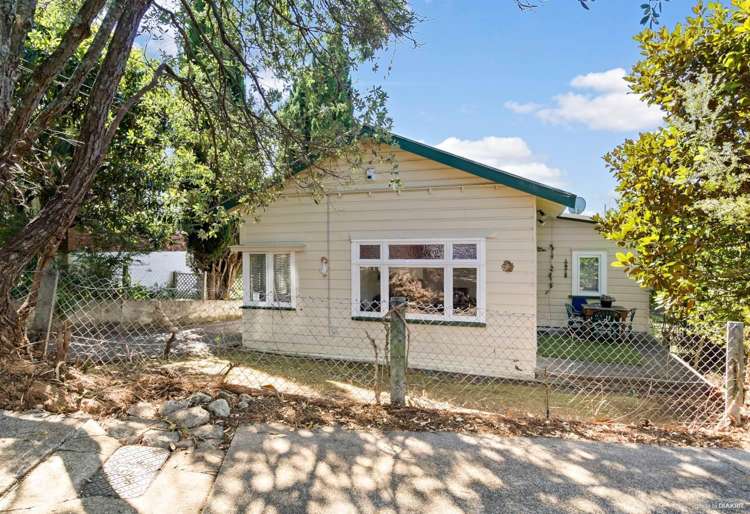 34 Sutherland Road 1768_1