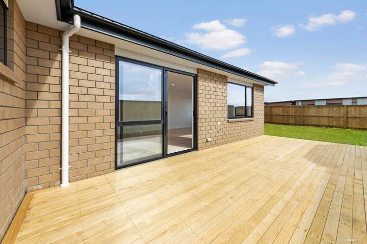 16 Pipi Crescent Tuakau_12