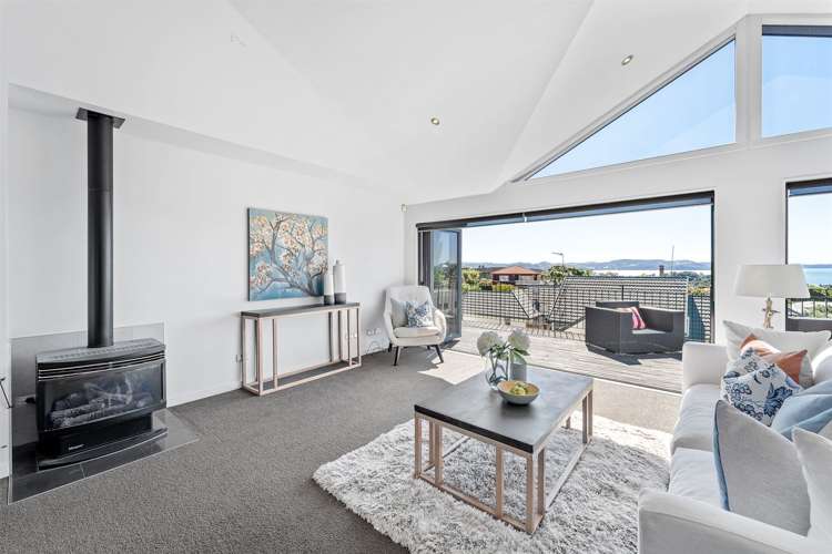 210 Whangaparaoa Road Red Beach_8