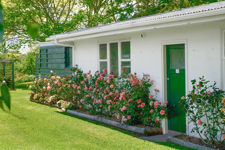 44 and 46 Takinga Street Mourea_24