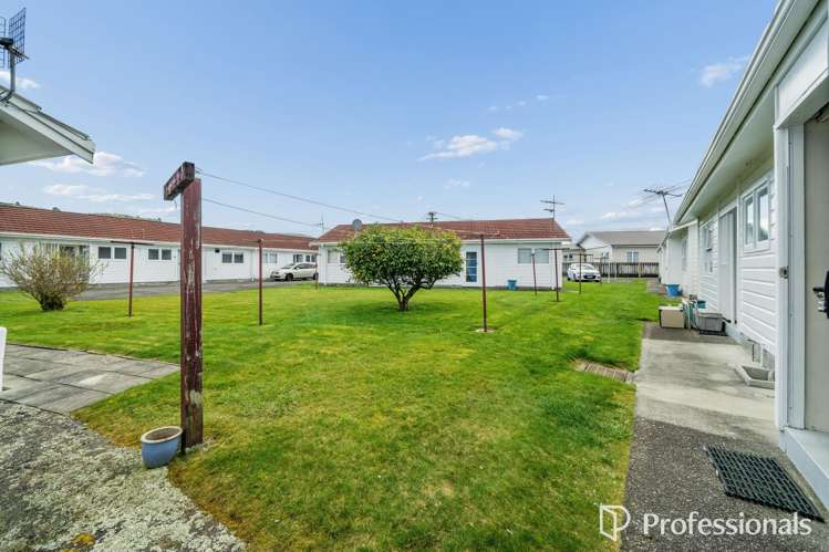 5/1079 High Street Taita_21