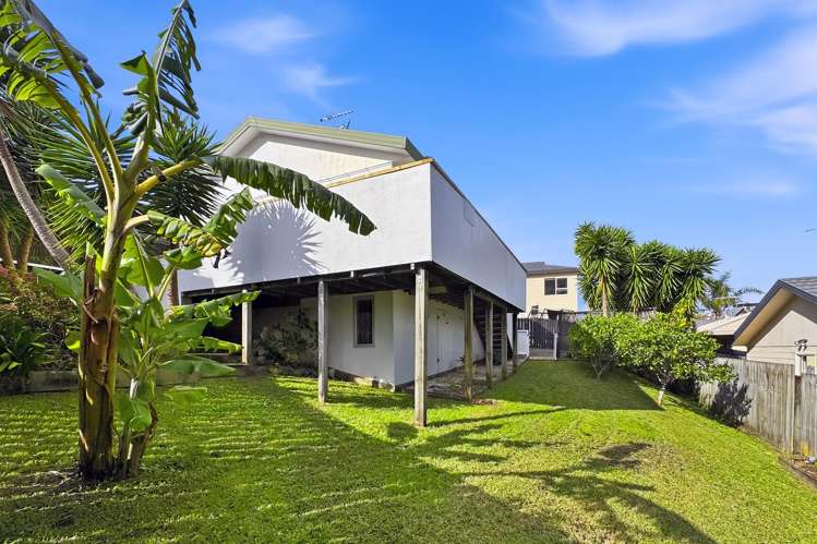 4b Knott Road Stanmore Bay_15