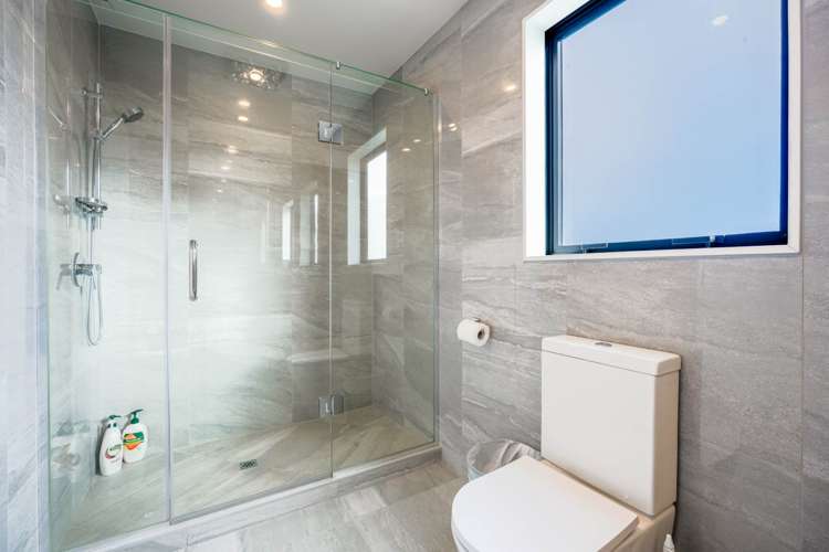 1/53 Aranui Road Mount Wellington_8