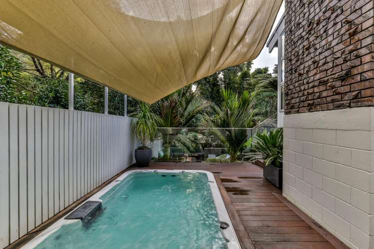 39 West Lynn Road Titirangi_24