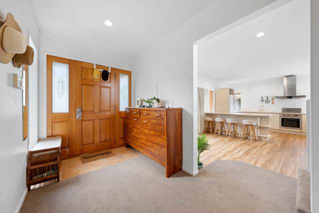 1/109 Sunset Road Totara Vale_4