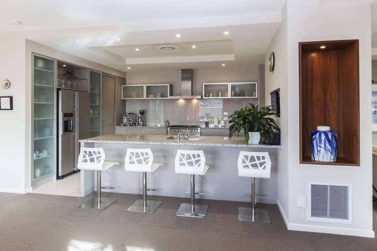 77 Beechwood Drive Northwood_10