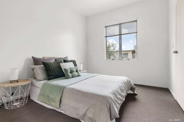 37 Albionvale Road Glen Eden_10