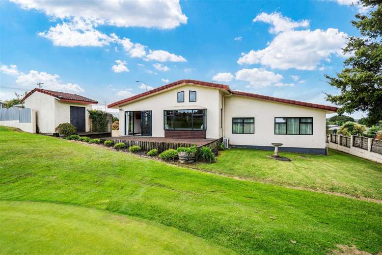 141 Paramount Parade Tikipunga_5